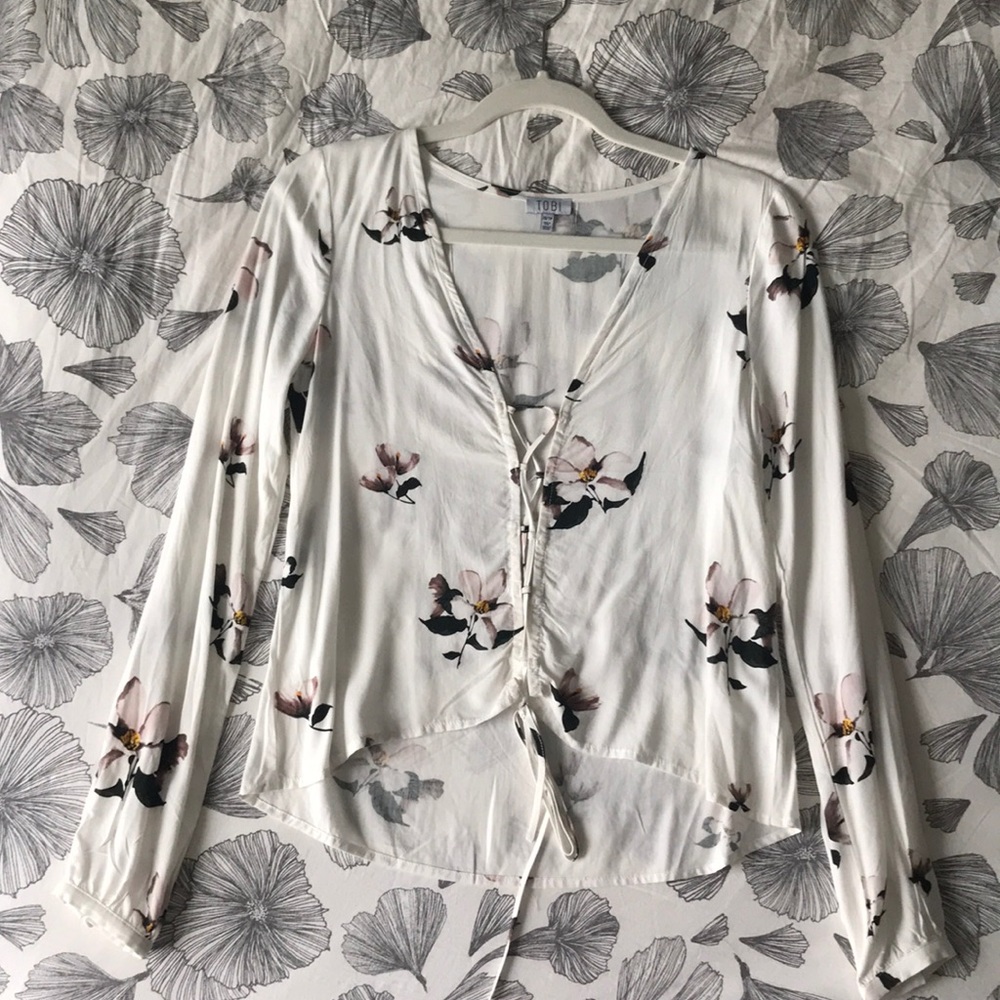 flowy floral top